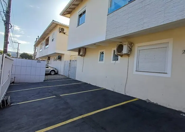 Apartamento A 450M Da Praia Dos Ingleses!